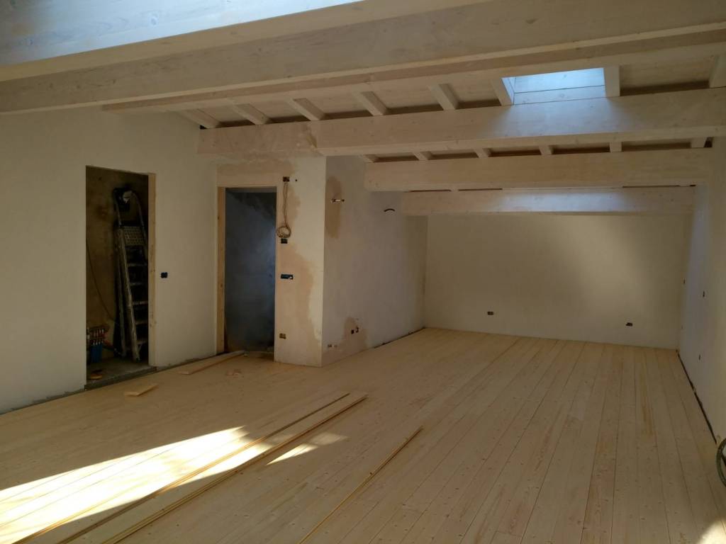 appartamento in vendita a Crespina Lorenzana in zona Lorenzana