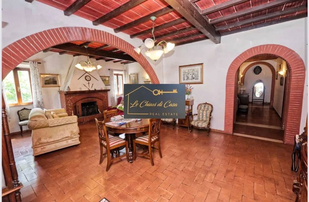 casa indipendente in vendita a Crespina Lorenzana