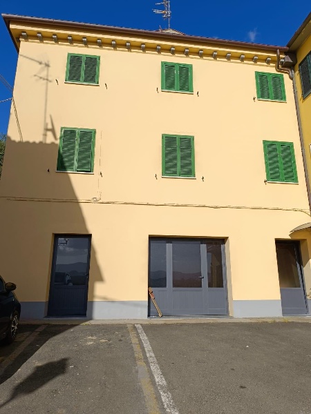 casa indipendente in vendita a Crespina Lorenzana in zona Lorenzana