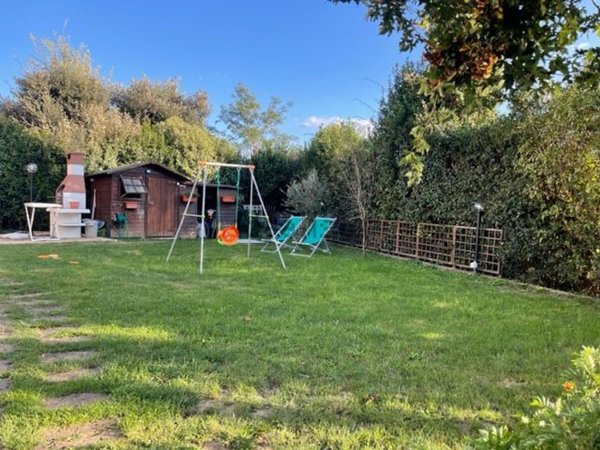 casa indipendente in vendita a Crespina Lorenzana in zona Cenaia