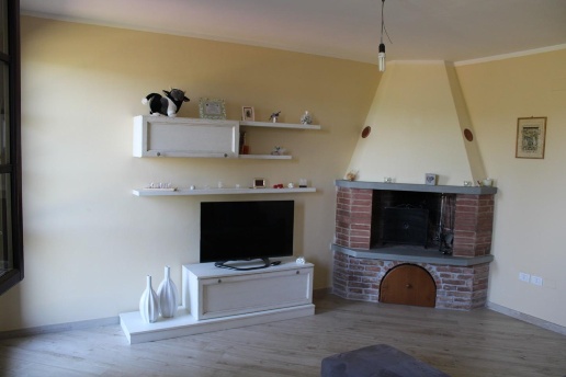 casa indipendente in vendita a Crespina Lorenzana in zona Cenaia