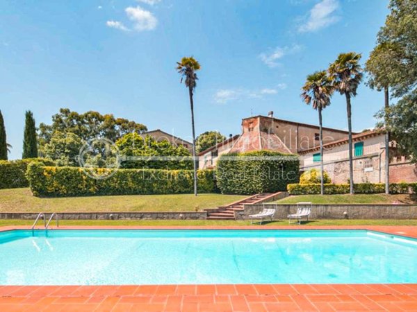 villa in vendita a Crespina Lorenzana