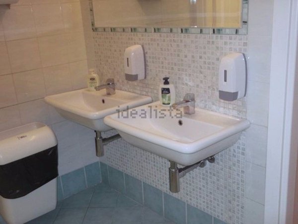 negozio in vendita a Crespina Lorenzana