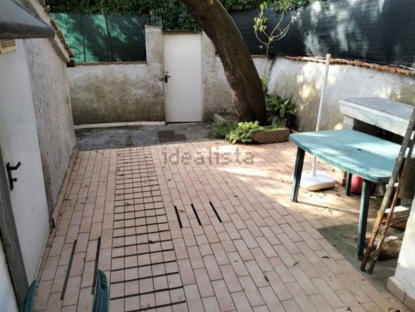 appartamento in vendita a Crespina Lorenzana in zona Lorenzana