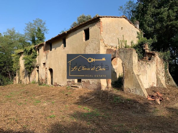 casale in vendita a Crespina Lorenzana in zona Crespina