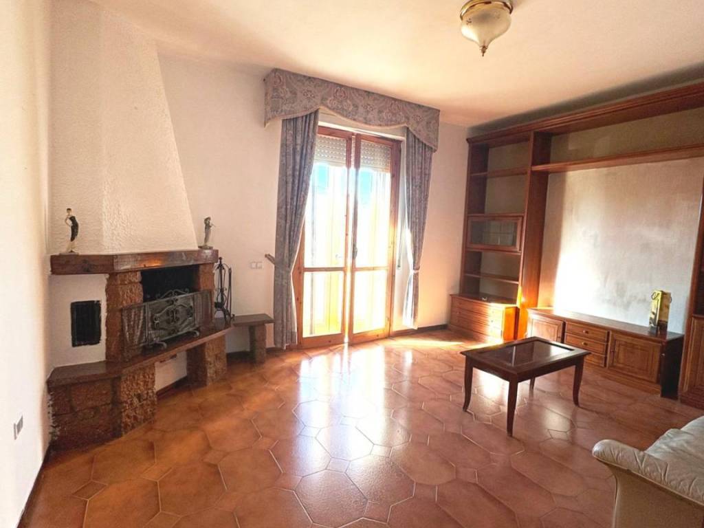 appartamento in vendita a Crespina Lorenzana in zona Cenaia