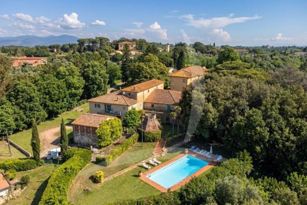 villa in vendita a Crespina Lorenzana