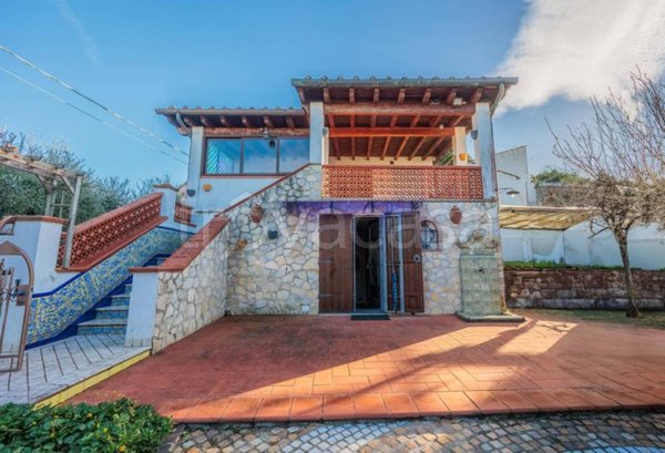 casa indipendente in vendita a Crespina Lorenzana