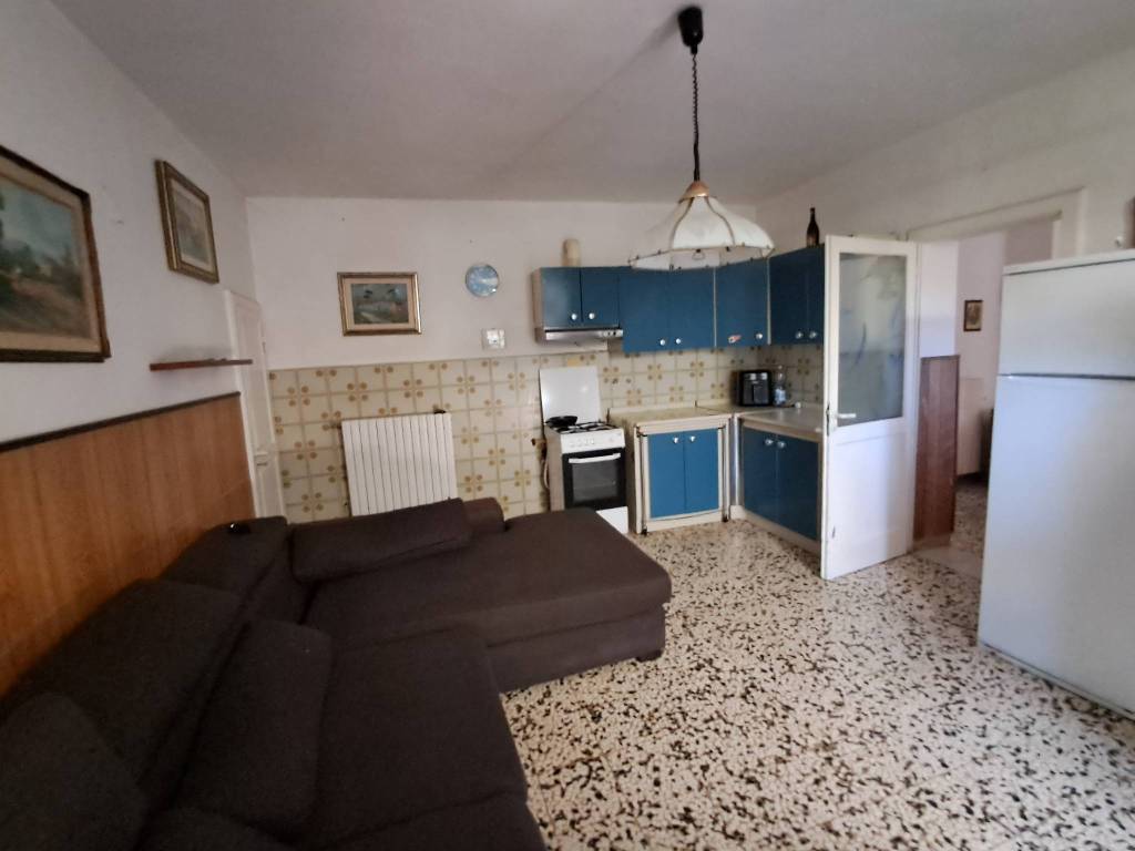 casa indipendente in vendita a Crespina Lorenzana in zona Crespina