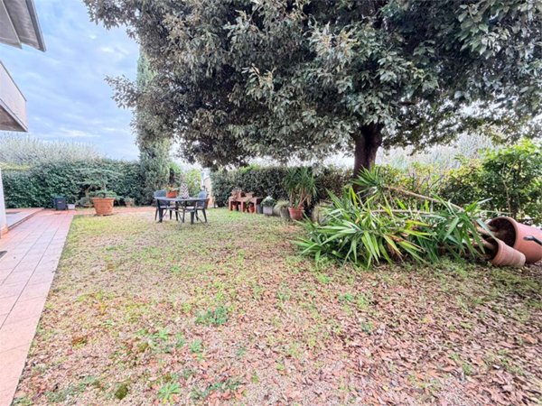 casa indipendente in vendita a Crespina Lorenzana in zona Lavoria