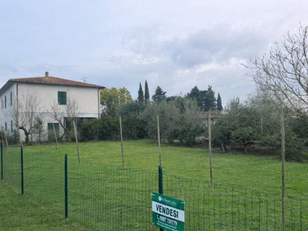 appartamento in vendita a Crespina Lorenzana in zona Cenaia
