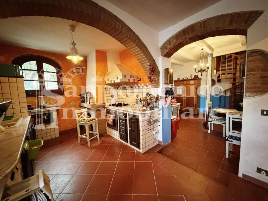 casa indipendente in vendita a Crespina Lorenzana in zona Crespina