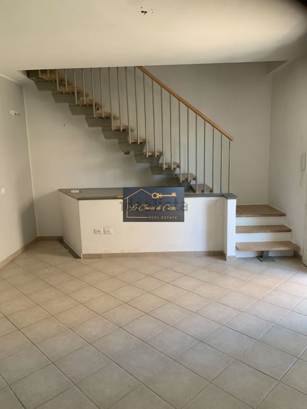 casa indipendente in vendita a Crespina Lorenzana in zona Cenaia