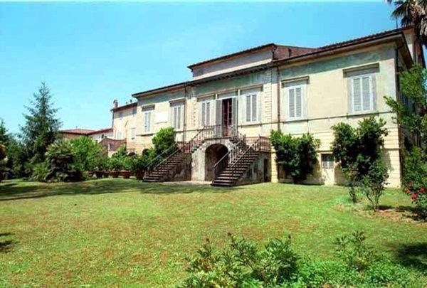 casa indipendente in vendita a Crespina Lorenzana