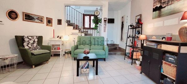 casa indipendente in vendita a Crespina Lorenzana in zona Crespina