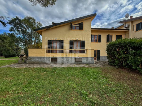 casa indipendente in vendita a Crespina Lorenzana in zona Cenaia