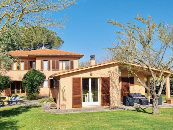 casa indipendente in vendita a Crespina Lorenzana in zona Siberia