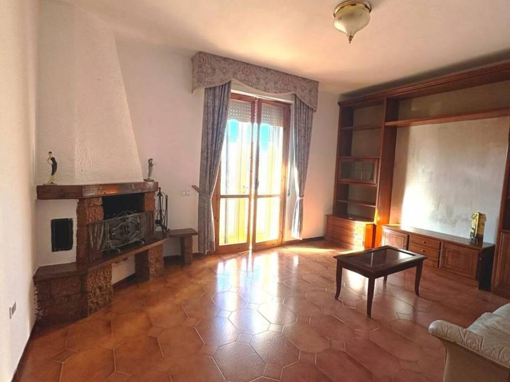 appartamento in vendita a Crespina Lorenzana in zona Cenaia