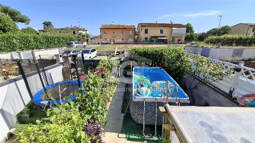 casa indipendente in vendita a Crespina Lorenzana in zona Ceppaiano