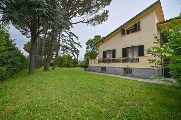 casa indipendente in vendita a Crespina Lorenzana in zona Cenaia