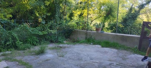 casa indipendente in vendita a Crespina Lorenzana in zona Lorenzana