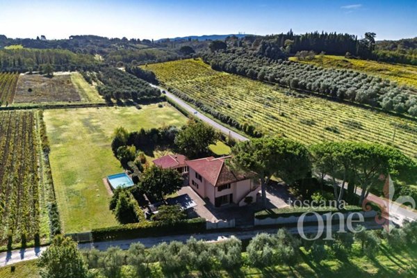 casa indipendente in vendita a Crespina Lorenzana in zona Ceppaiano