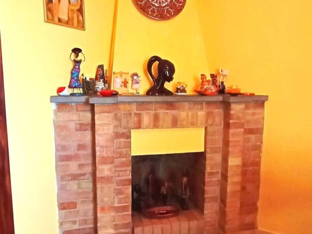 appartamento in vendita a Crespina Lorenzana in zona Crespina