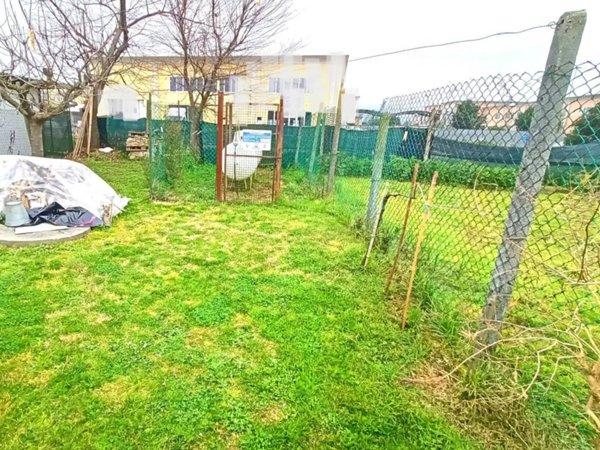 casa indipendente in vendita a Crespina Lorenzana in zona Lavoria