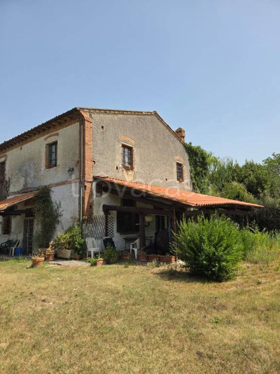 casa indipendente in vendita a Crespina Lorenzana