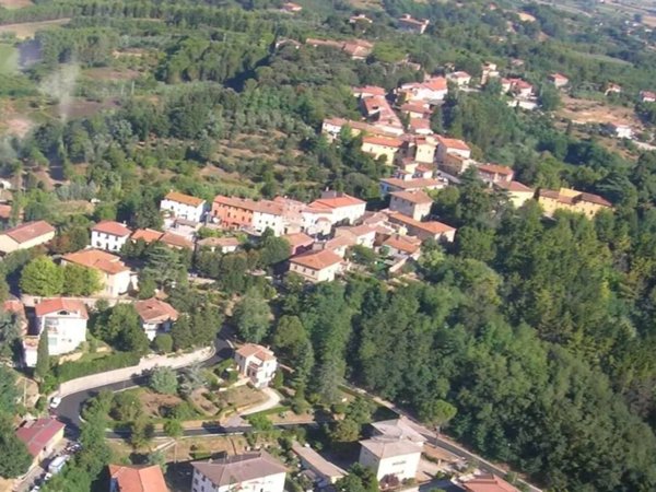casa indipendente in vendita a Crespina Lorenzana in zona Crespina