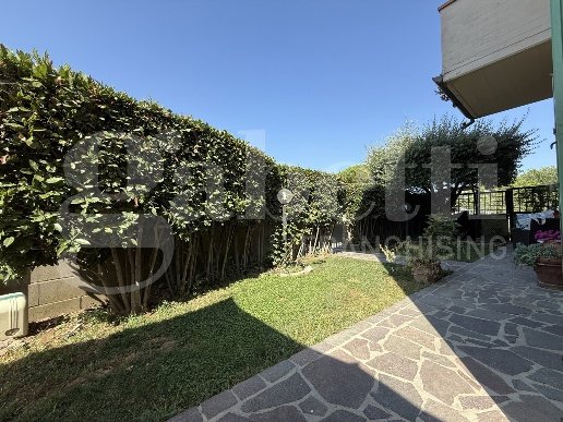 casa indipendente in vendita a Crespina Lorenzana