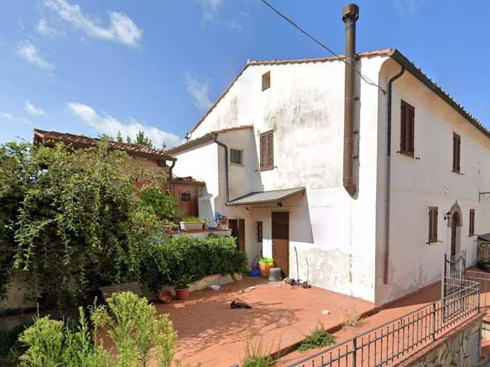 appartamento in vendita a Crespina Lorenzana in zona Crespina