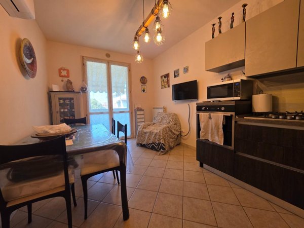 appartamento in vendita a Crespina Lorenzana in zona Cenaia