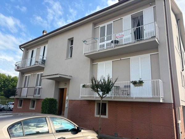 appartamento in vendita a Crespina Lorenzana in zona Cenaia