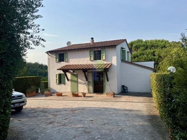 casa indipendente in vendita a Crespina Lorenzana in zona Crespina