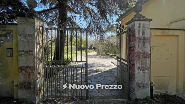 casa indipendente in vendita a Crespina Lorenzana in zona Ceppaiano