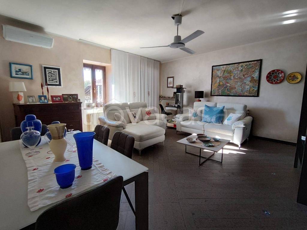 casa indipendente in vendita a Recetto