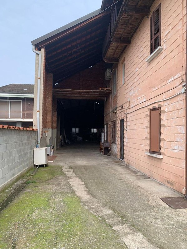 casa indipendente in vendita a Recetto