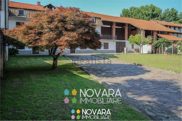 casa indipendente in vendita a Recetto