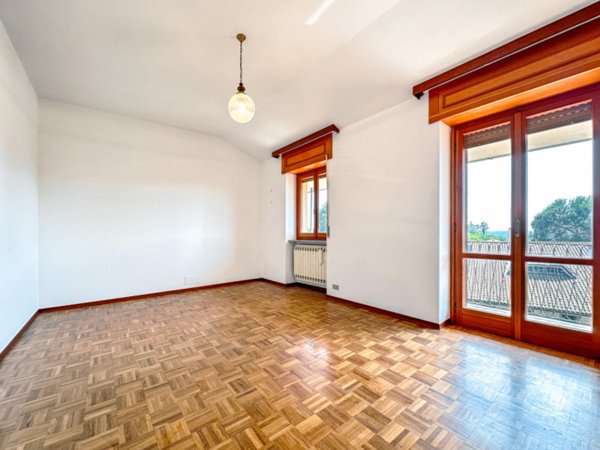 casa indipendente in vendita a Romagnano Sesia in zona Mauletta