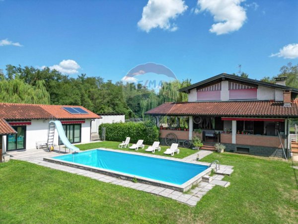 casa indipendente in vendita a Romagnano Sesia