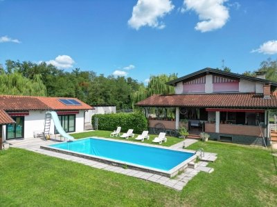 casa indipendente in vendita a Romagnano Sesia