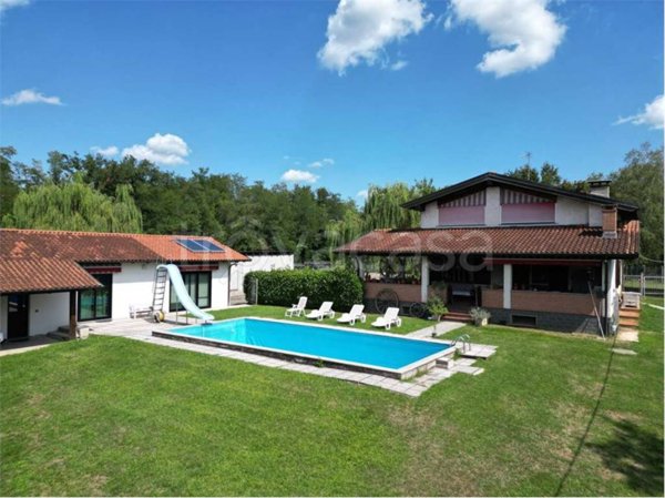 casa indipendente in vendita a Romagnano Sesia in zona Mauletta
