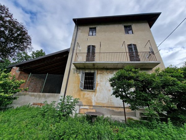 casa indipendente in vendita a Romagnano Sesia