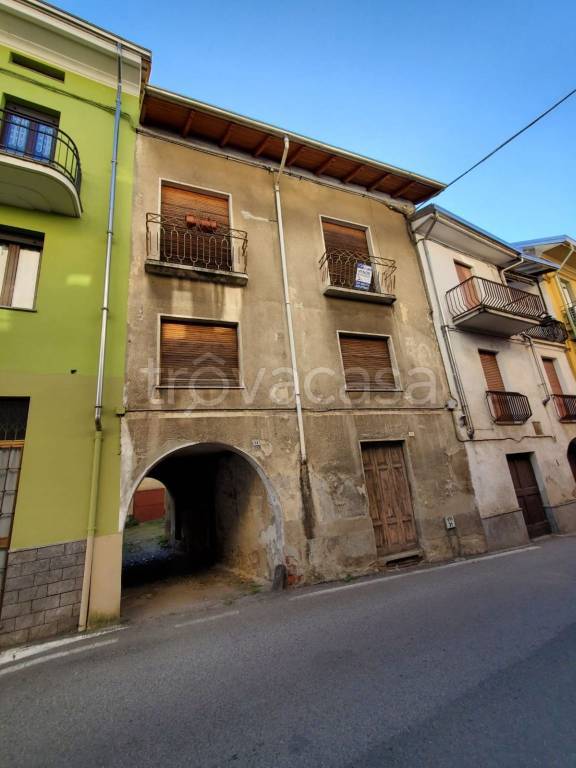 casa indipendente in vendita a Romagnano Sesia