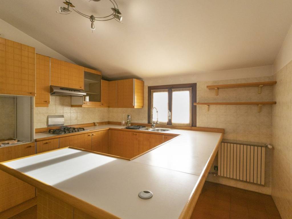 appartamento in vendita a Romagnano Sesia