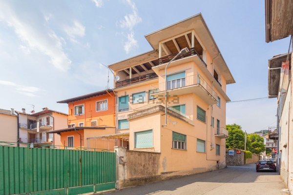 casa indipendente in vendita a Romagnano Sesia