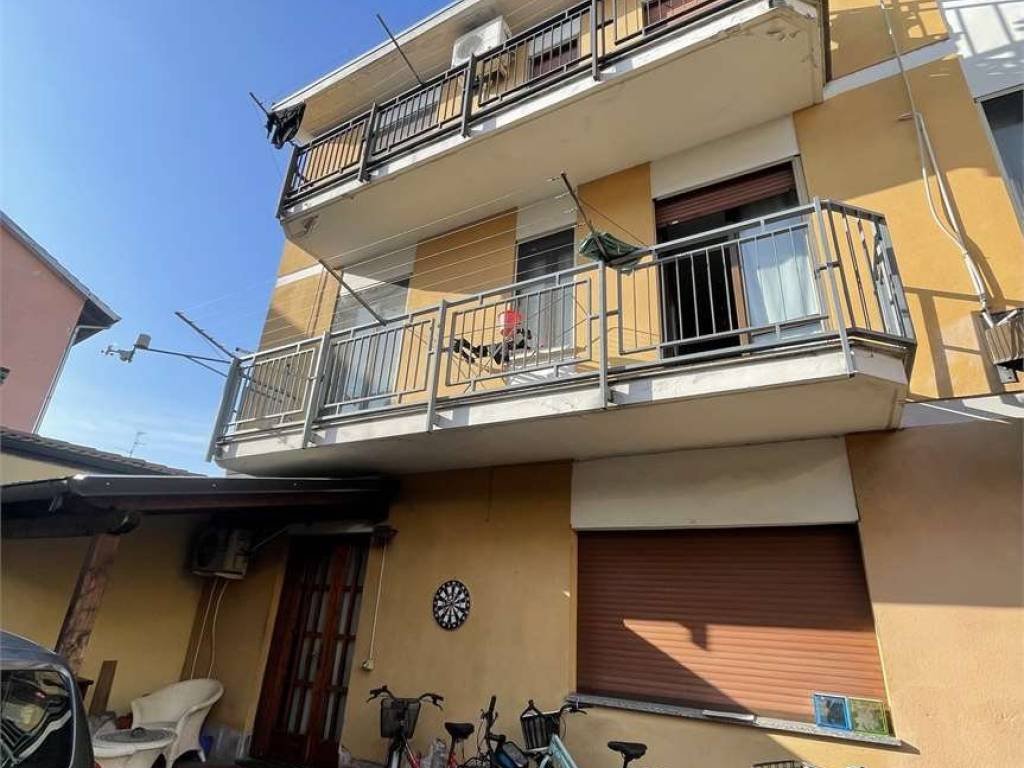 appartamento in vendita a Romentino