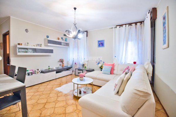 appartamento in vendita a Romentino