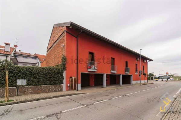 appartamento in vendita a Romentino